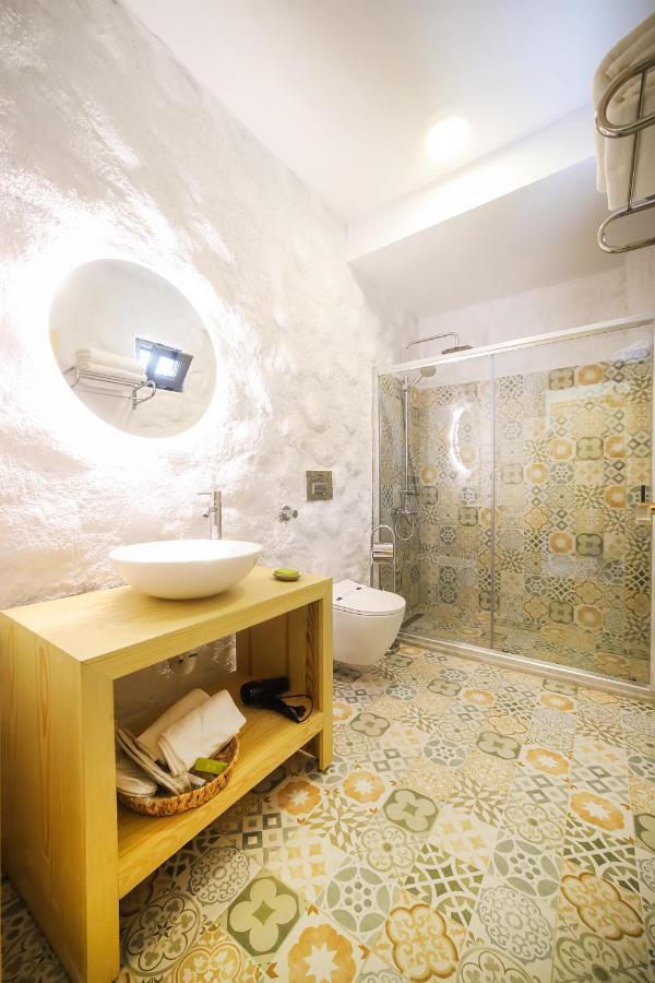 Huzurla Otel Izmir Zewnętrze zdjęcie