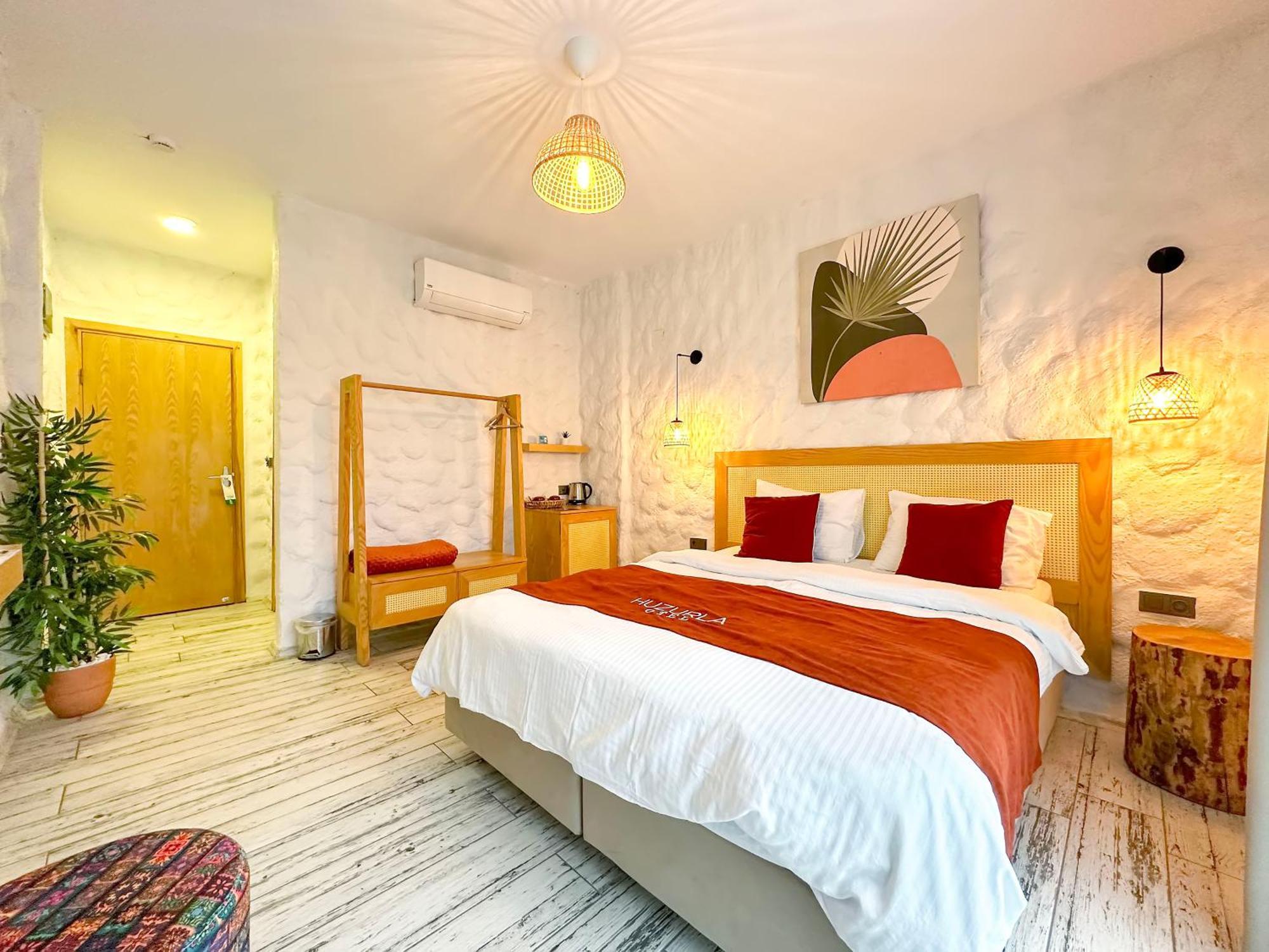 Huzurla Otel Izmir Zewnętrze zdjęcie